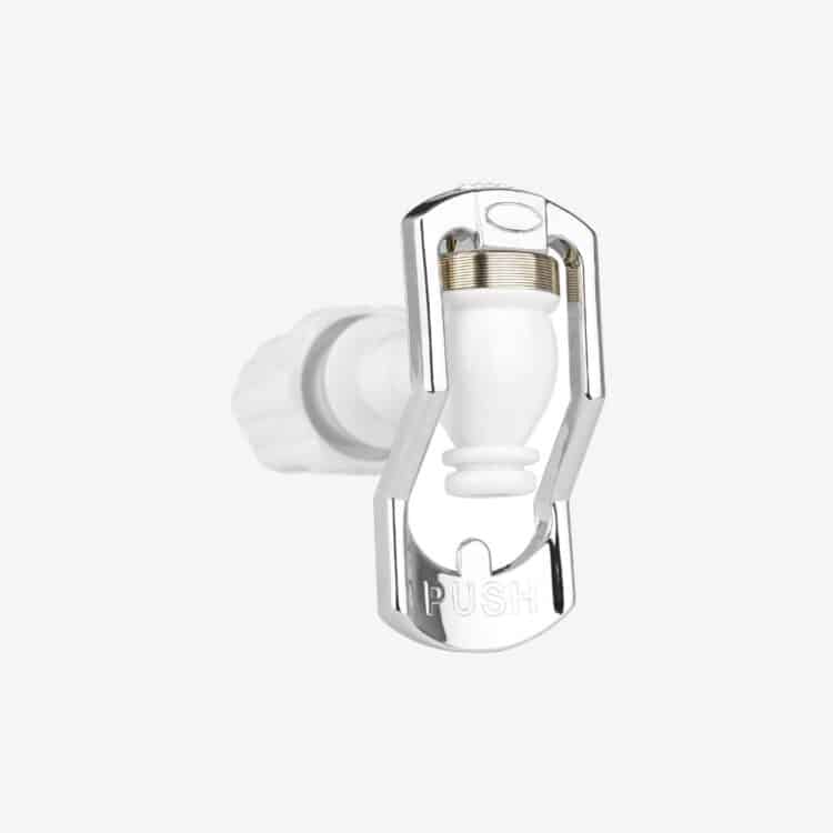 acala-quell-hahn-weiss