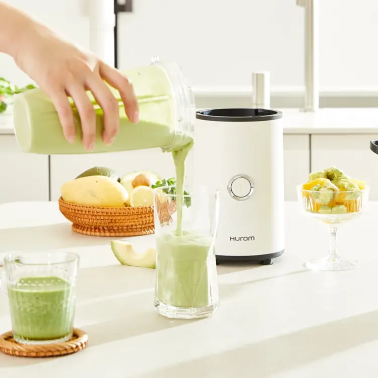 hurom-power-mixer-smoothie