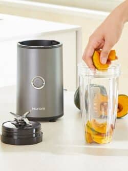 hurom-power.-mixer-smoothie-2