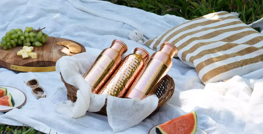 kupferflasche banner forrest and love