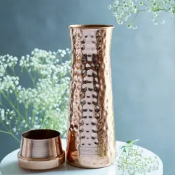 Gehaemmerte-upferkaraffe-1200ml-forrest-and-love-deckel