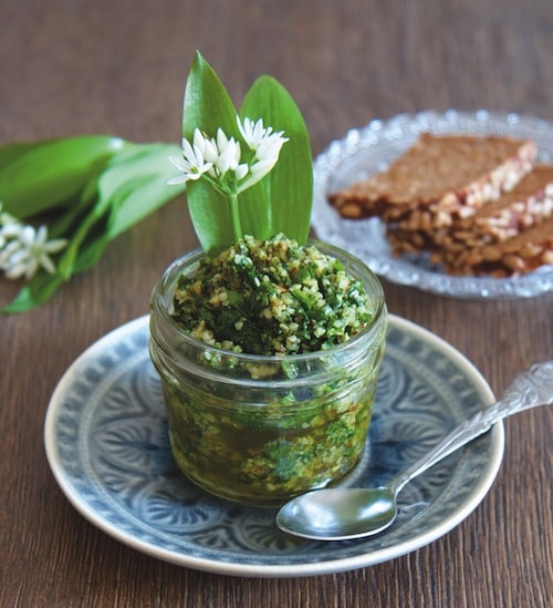 baerlauch-nuss-pesto-rezept-happy-vita