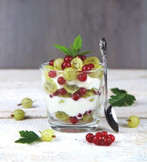 Stachelbeer Johannisbeer Dessert